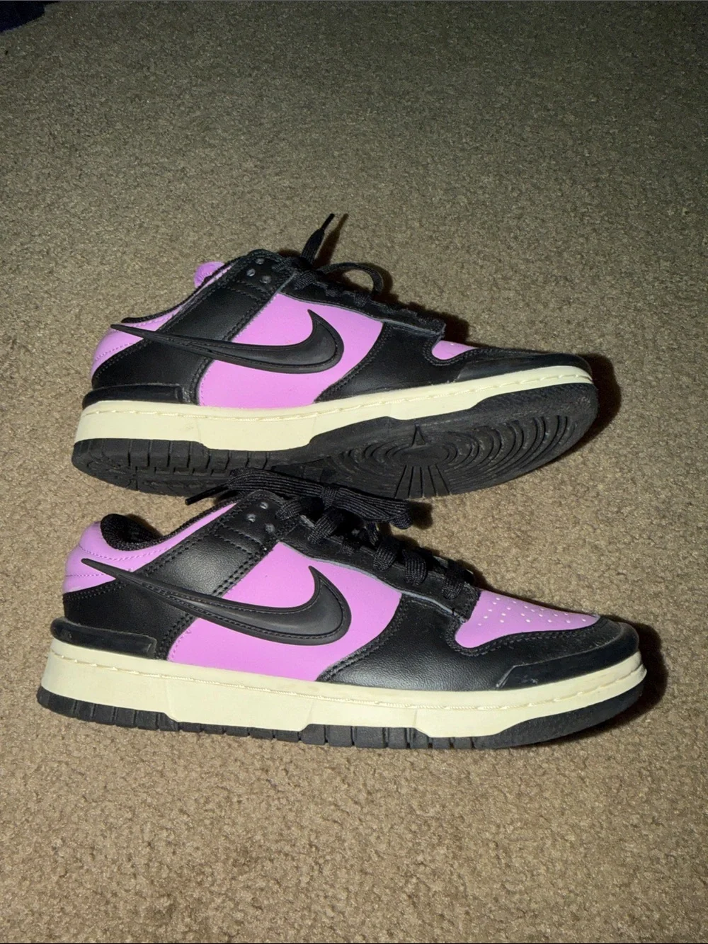 Nike Women’s Low-Top Sneakers — size 7.5